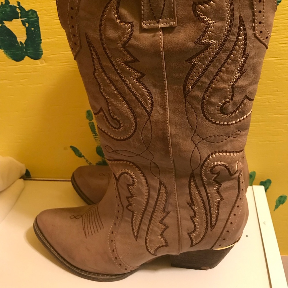 Boots
